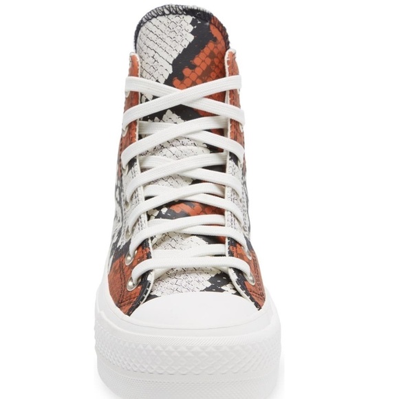 NIB Converse high lift sneaker size: 5.5 - Picture 4 of 6